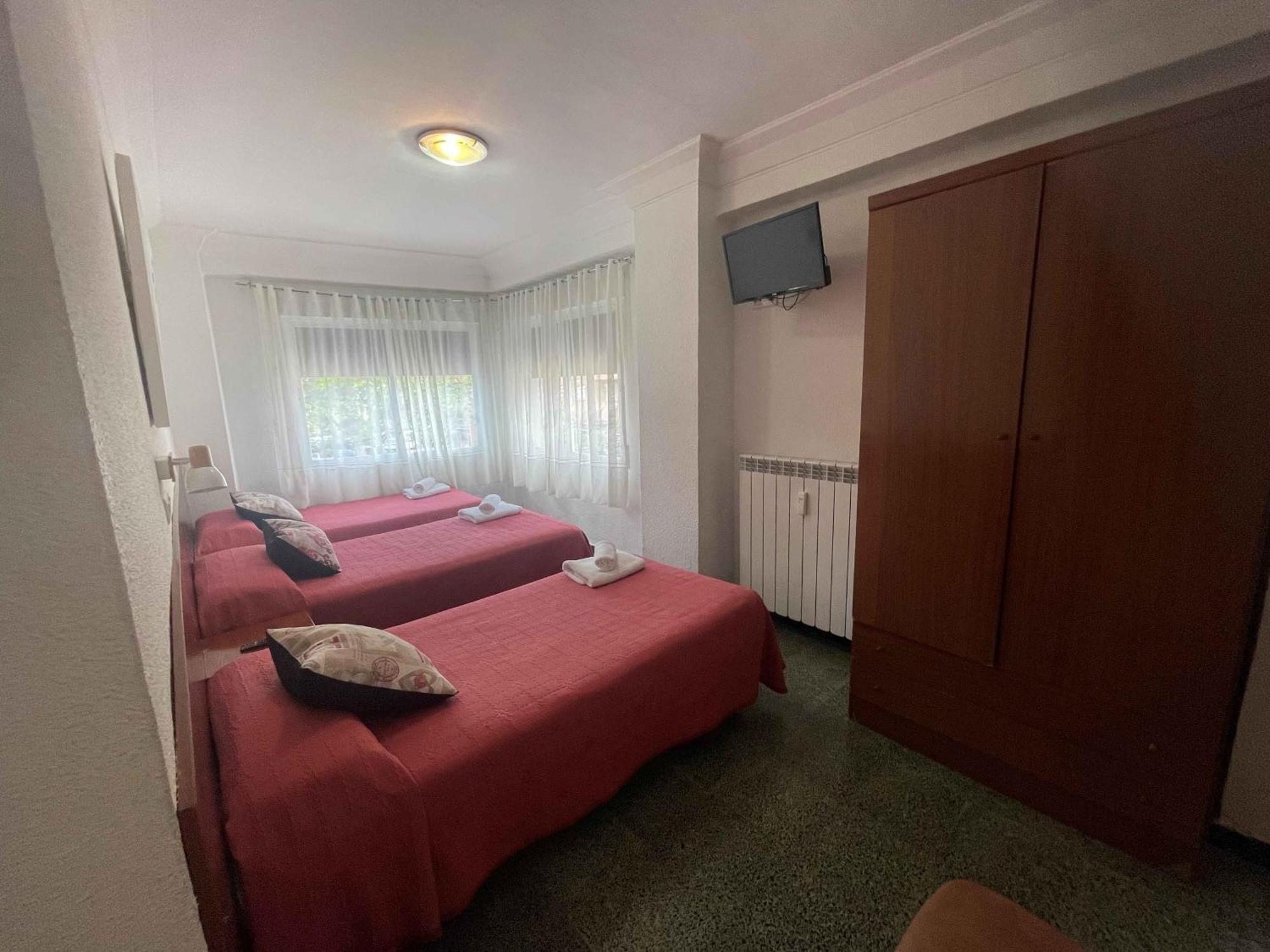 Hostal Cumbre サラゴサ エクステリア 写真